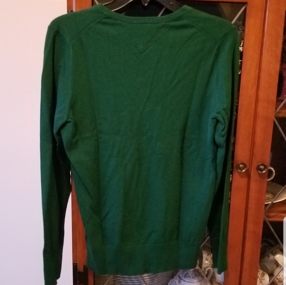 NWT- Tommy Hilfiger Hunter Green Ivy Sweater - Picture 5 of 5